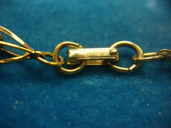 Vintage Gold Tone Bracelet with Green Stones - Estate Find, 8