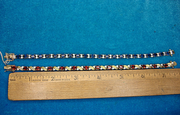 Vintage Gold Tone Bracelet Set - Red & Blue Stone Design (7 1/2 Inch)