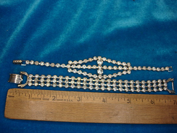 Vintage Silver Tone Bracelet Set with Brilliants (7 Inch)