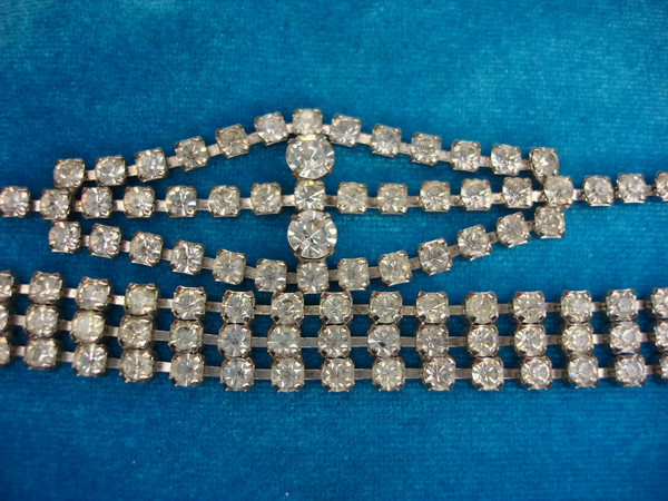 Vintage Silver Tone Bracelet Set with Brilliants (7 Inch)