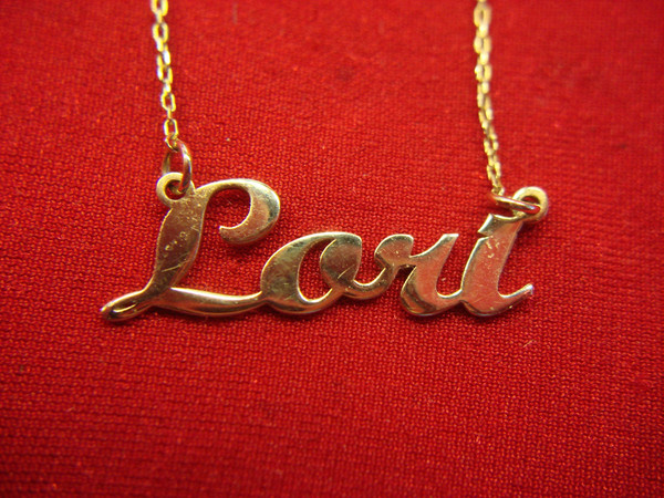 ✨ 14K Yellow Gold 'Lori' Pendant Necklace - Petite & Sweet - Pre-Owned