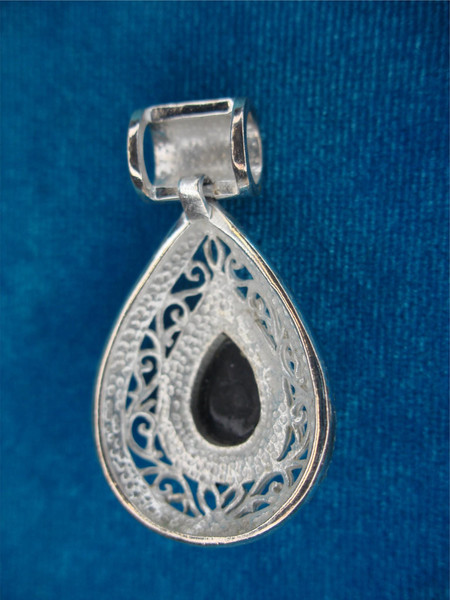 Sterling Silver Onyx & Marcasite Pendant - Pre-Owned, Excellent Condition