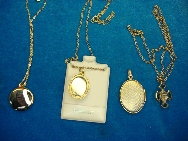 Vintage Necklace & Pendant Lot of 4 - Estate Jewelry Finds