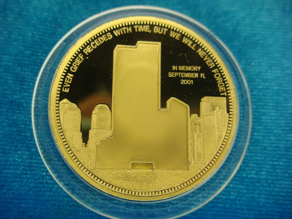 World Trade Center Commemorative Coin Set (2001-2006) -  Twin Towers Replica, 24k Gold & Silver