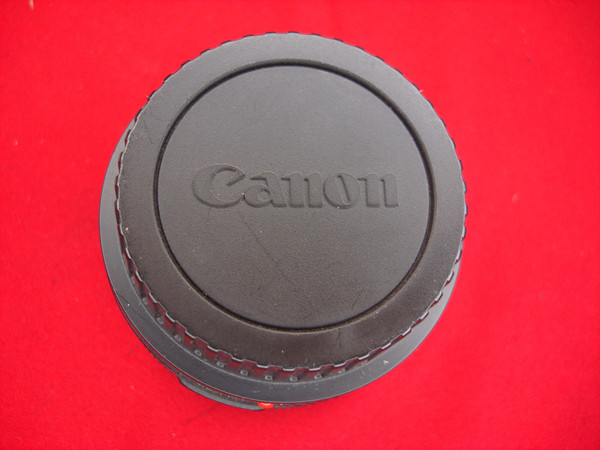 Canon EF 50mm f/1.8 Lens - Excellent Condition, Minimal Wear