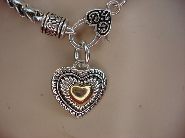 Vintage Chunky Silver Tone Heart Pendant Necklace - 17.5 Inch