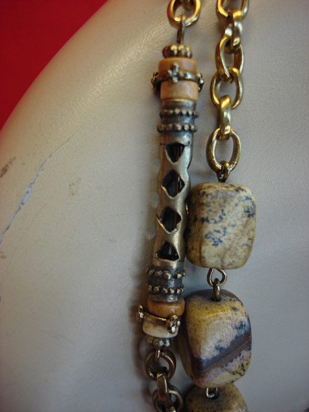 Vintage Gold Tone Necklace with Gemstones & Unique Tooth Pendant (18