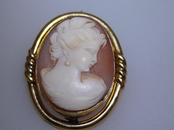 Vintage Signed Gold Filled Cameo Brooch & Earrings Set - 1/20 12K GF