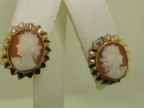 Vintage Gold Filled Carved Shell Cameo Pin & Earrings Set | Signed L.S.P. Co.