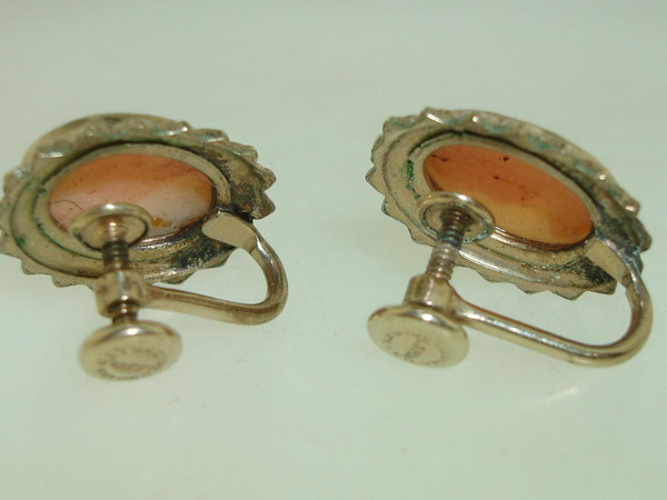 Vintage Gold Filled Carved Shell Cameo Pin & Earrings Set | Signed L.S.P. Co.