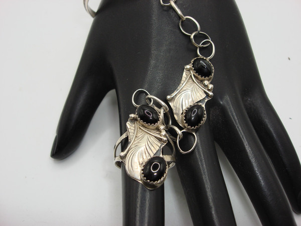 Vintage 1960s Navajo Sterling Silver & Onyx Bracelet & Ring Set