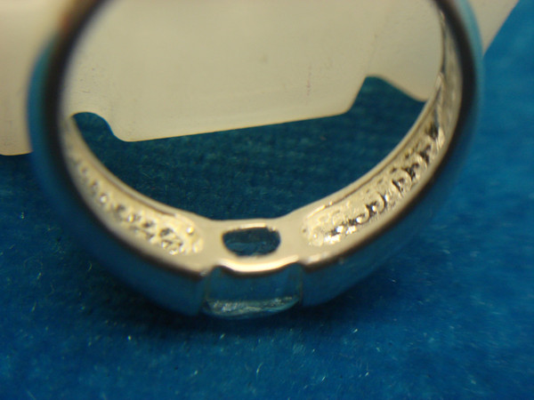 Vintage Sterling Silver Light Blue Stone Ring (Size 6)