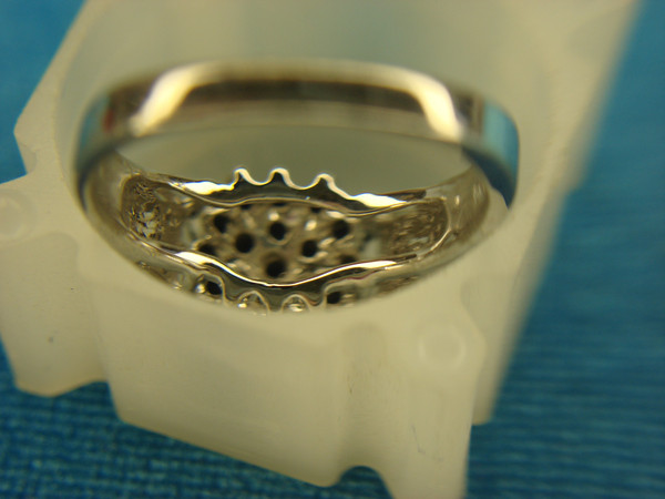 Elegant Sterling Silver Ring with Dark Blue Topaz - Size 6 3/4