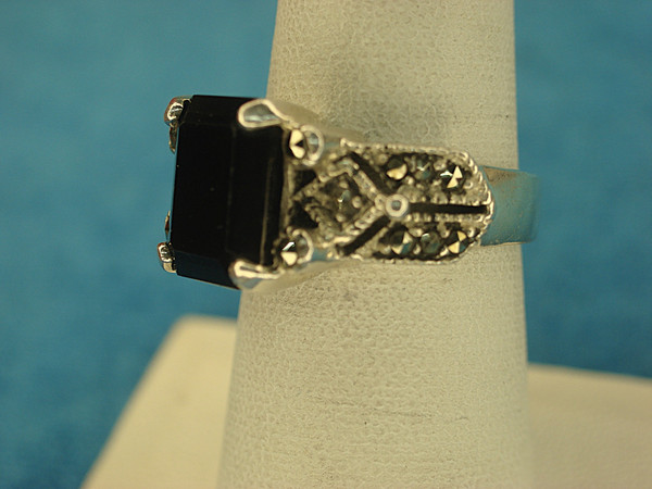 Sterling Silver Ring w/ Faux Onyx & Marcasites, Size 7 - Preowned