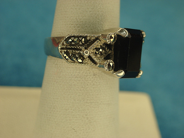 Sterling Silver Ring w/ Faux Onyx & Marcasites, Size 7 - Preowned