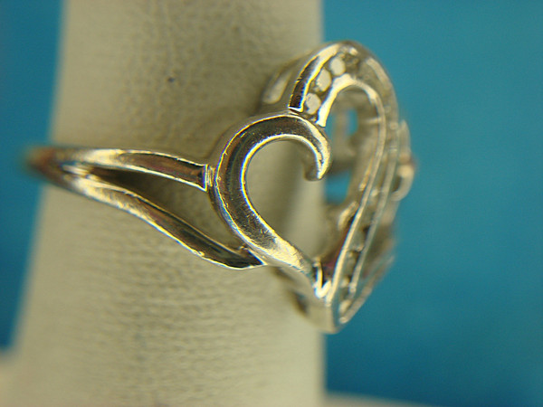 Pre-Owned Zales Sterling Silver Double Heart Diamond Ring - Size 5 3/4