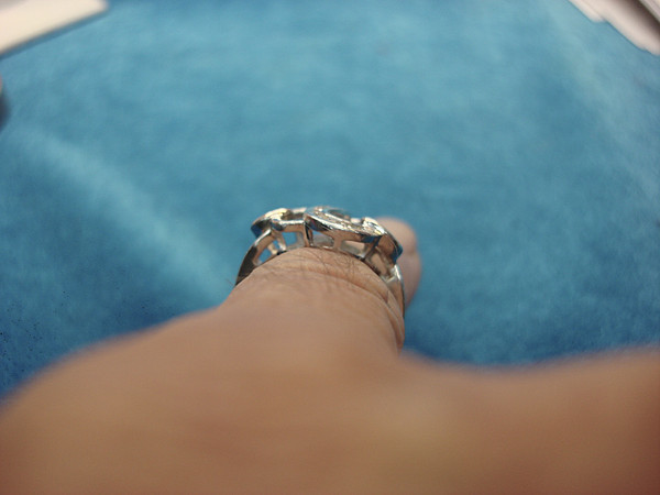 Pre-Owned Zales Sterling Silver Double Heart Diamond Ring - Size 5 3/4