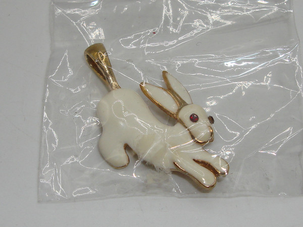 Vintage 1998 White Enamel Rabbit Charm Pendant - Rhinestone Eyes, Mint Condition