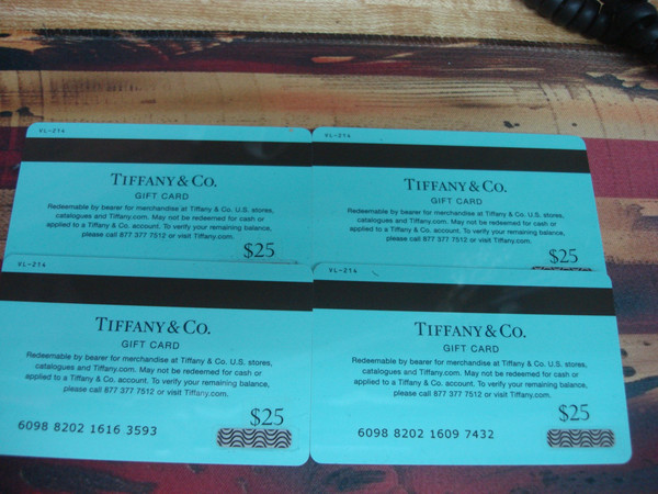 Tiffany & Co Gift Card Set ($600 Value) - 12 Cards, Decorative Boxes