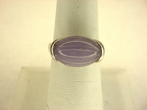 Stunning Sterling Silver Lavender Jade Ring - Size 7