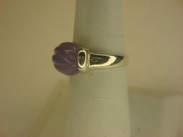 Stunning Sterling Silver Lavender Jade Ring - Size 7