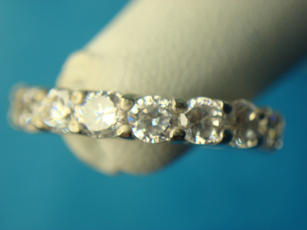 Sterling Silver Round Simulant Diamond Band Ring Size 6 1/4 - Pre-Owned