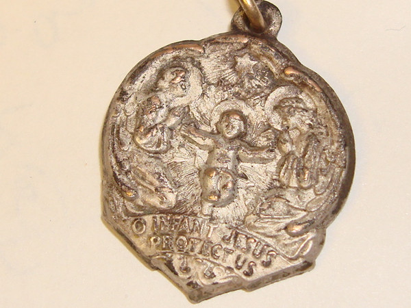 Vintage Infant Jesus Medal - Protect Us! Philadelphia, PA Catholic Charm