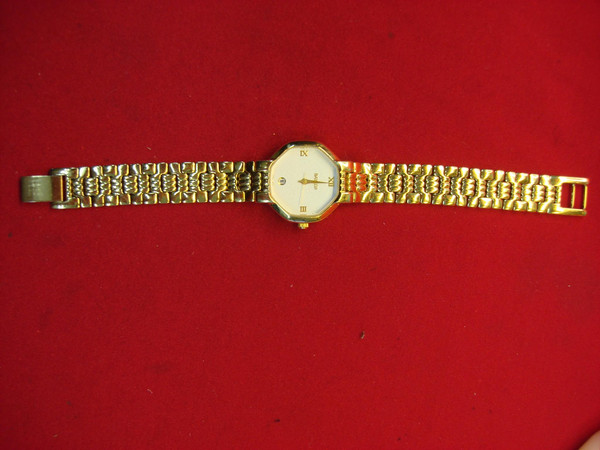 Vintage Baylor Ladies Quartz Watch - Octagonal Gold-Tone Case - 25 Year Service Award