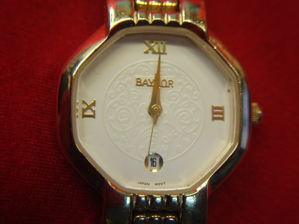 Vintage Baylor Ladies Quartz Watch - Octagonal Gold-Tone Case - 25 Year Service Award