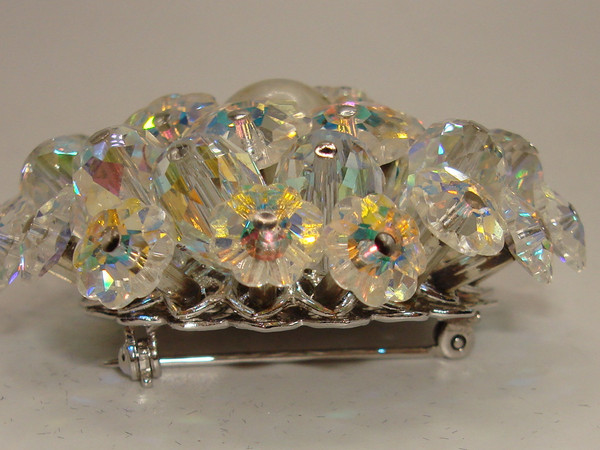 Vintage 1960s Vendome Aurora Borealis Crystal Brooch - Estate Find