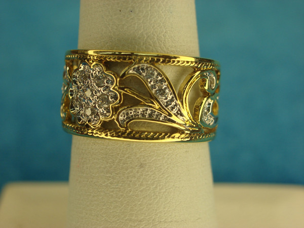 Sparkling Gold Vermeil Filigree Ring - Sterling Silver Size 7