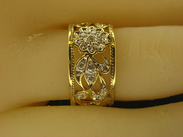 Sparkling Gold Vermeil Filigree Ring - Sterling Silver Size 7