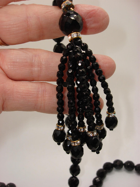 Vintage Joan Rivers Black Czech Glass Lariat Necklace - 45
