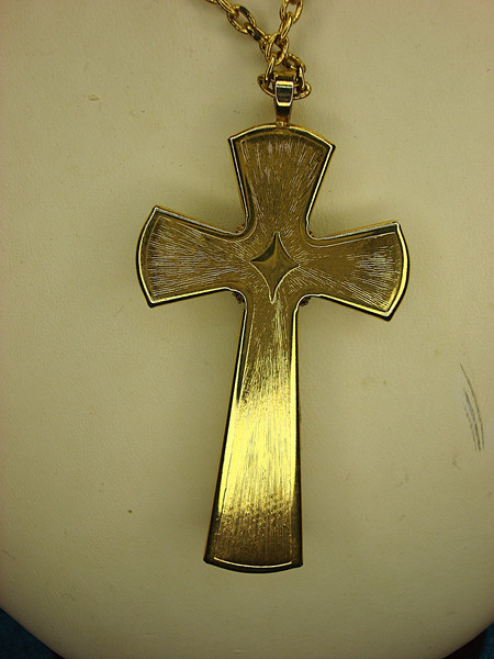 Vintage Avon Gold Tone Cross Necklace, 26 Inch Chain, Cream Accent