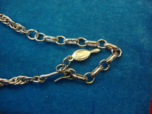 Vintage Sarah Coventry Necklace w/ Large Faux Smoky Topaz Pendant - 18-20 inch Chain