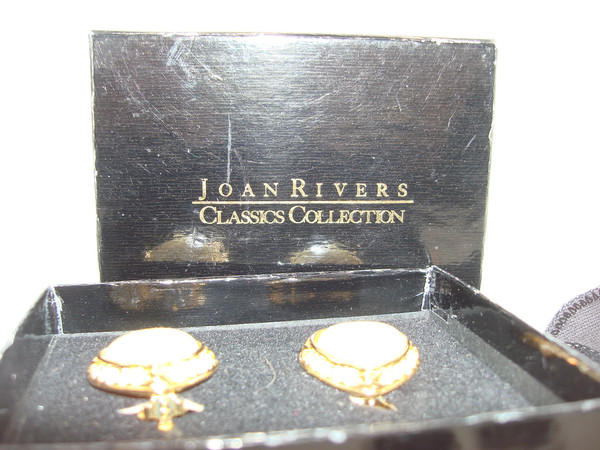 Vintage Joan Rivers Heart Rhinestone Clip Earrings - Mint Condition, Original Box