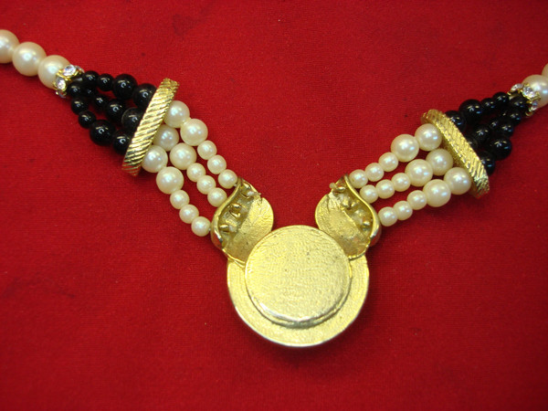 Gold Tone Faux Pearl & Diamond Choker Necklace | Vintage 16 Inch Statement Jewelry