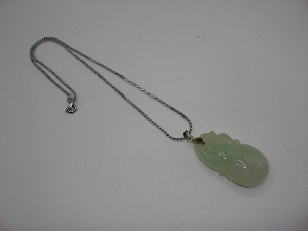 Vintage 18K Gold-Plated Jadeite Pendant Necklace - Carved Green Jade, Lucky Charm
