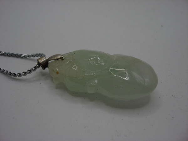 Vintage 18K Gold-Plated Jadeite Pendant Necklace - Carved Green Jade, Lucky Charm