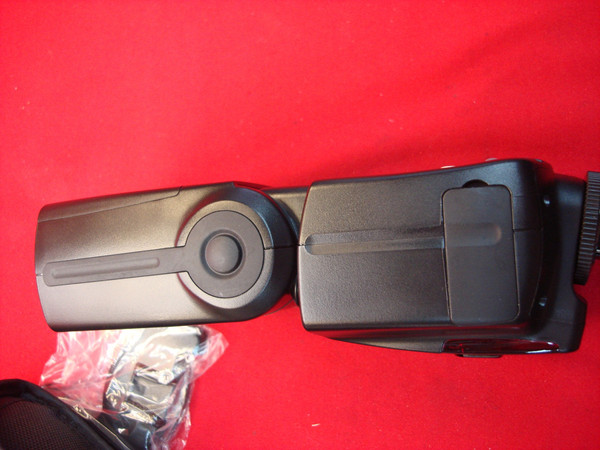 Yongnuo YN560 III Speedlite Flash - Excellent Condition, Works & Ready to Use