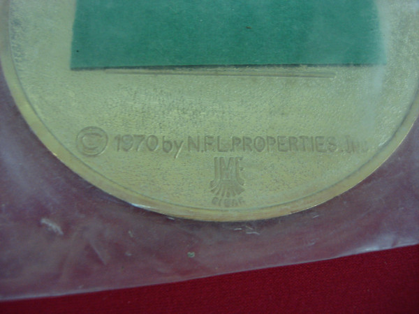 Vintage 1970 Detroit Lions International Crest Helmet Badge - Original Plastic Packaging