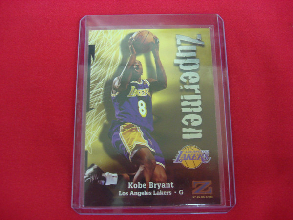 Kobe Bryant 1998-99 Skybox Z Force Zupermen #195 Basketball Card - Great Condition