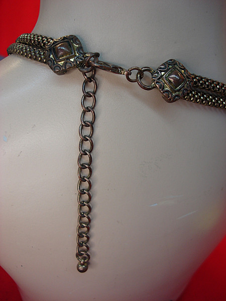 Vintage Red & Blue Bead Necklace - Gold Tone Floral Design, 21-24