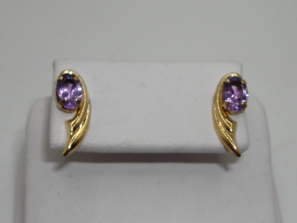 14K Gold Amethyst Earrings - 1/2 Carat Total Weight, Vintage Sparkle