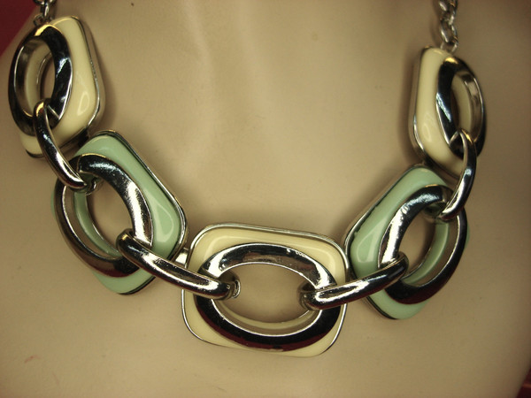 Vintage Silver Tone Necklace with Cream & Jade Green Pendants - Adjustable 18-21 Inch