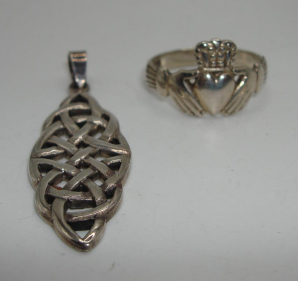 Vintage Sterling Silver Celtic Knot Pendant & Ring Set (Ireland, Size 7)