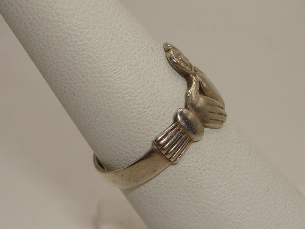 Vintage Sterling Silver Celtic Knot Pendant & Ring Set (Ireland, Size 7)