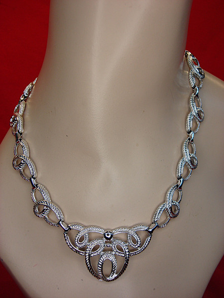 Vintage Silver Tone Choker Necklace - Intricate Design, 18 Inch