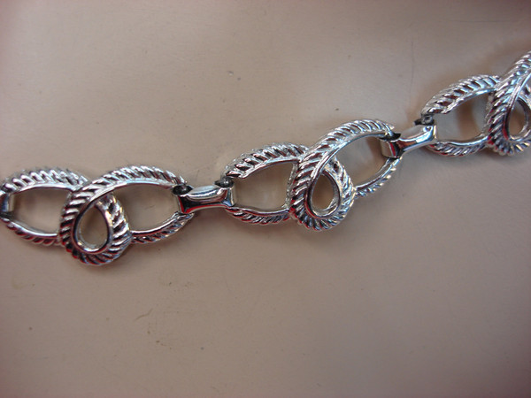 Vintage Silver Tone Choker Necklace - Intricate Design, 18 Inch