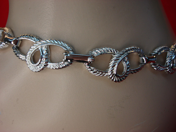 Vintage Silver Tone Choker Necklace - Intricate Design, 18 Inch